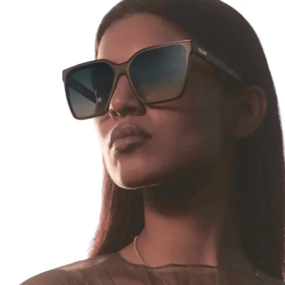 QUAY Level Up Sunglasses Matte Black Frame Palm Taupe Lens Oversized NWT Quay Australia | Accessories | Quay Level Up Sunglasses  main image 2